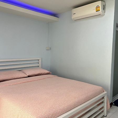 فندق Baan Suan Tondin ساتون المظهر الخارجي الصورة